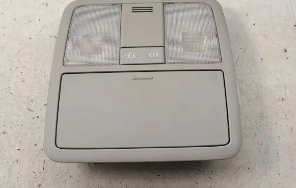 Toyota Avensis T270 Front seat light 8126005380B0