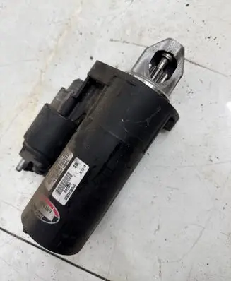 Mercedes-Benz ML W164 Starter motor 0001115049