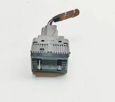 Volkswagen Transporter - Caravelle T6 Headlight level adjustment motor 7E0941333