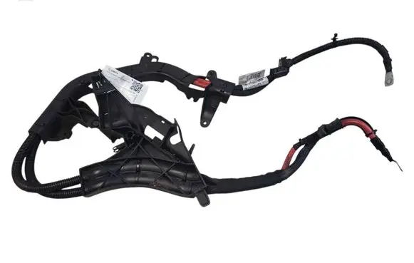 Volvo V40 Positive cable (battery) 31384029