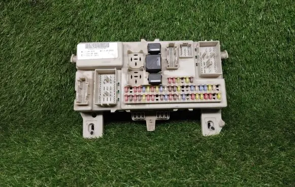 Ford Focus Power management control unit 4M5T14A073CJ
