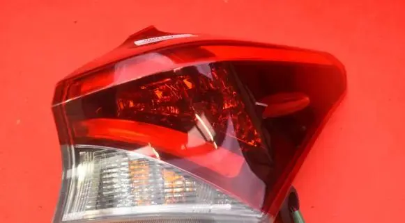 Toyota Auris E180 Rear/tail lights 02-343