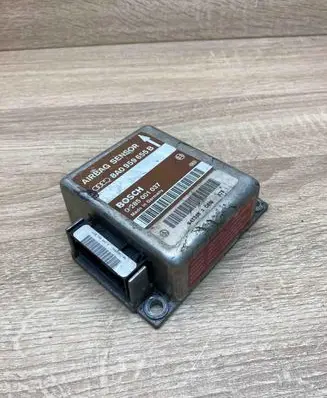 Audi A4 S4 B5 8D Airbag control unit/module 8A0959655B 0285001037
