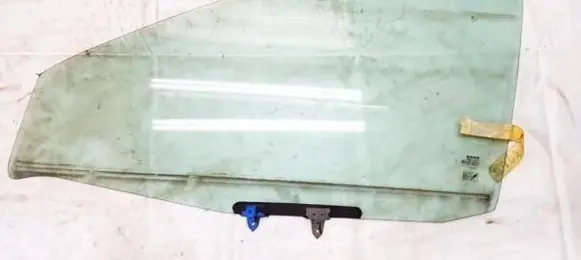 Nissan Almera Tino Front door window glass four-door