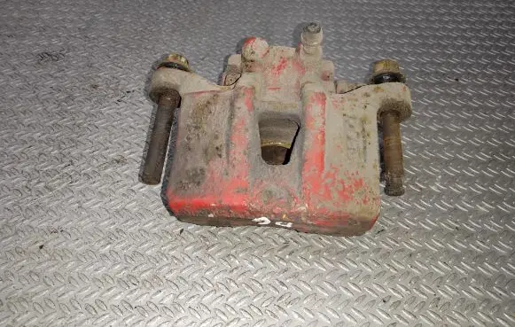Mitsubishi Grandis Rear brake caliper
