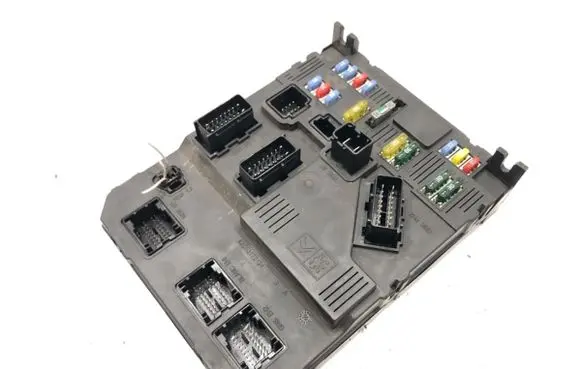 Peugeot 407 Other control units/modules 9662463380