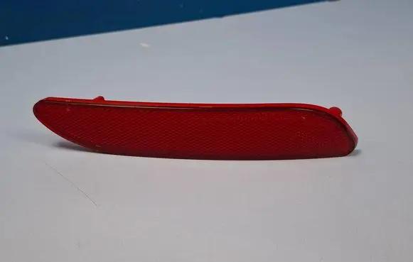 Toyota Auris E180 Rear tail light reflector 8191002260 FEKA02355