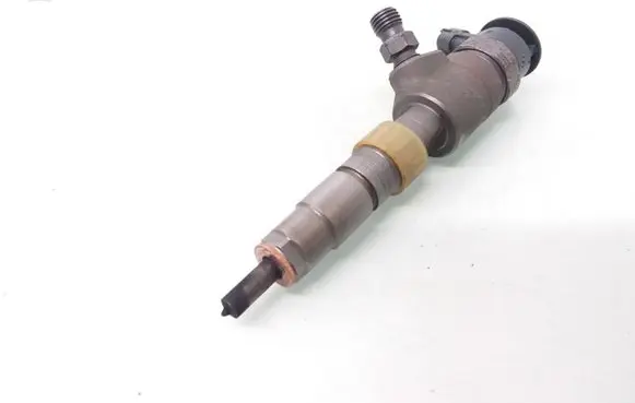 Ford Fiesta Fuel injector CV6Q9F593AA 0445110489
