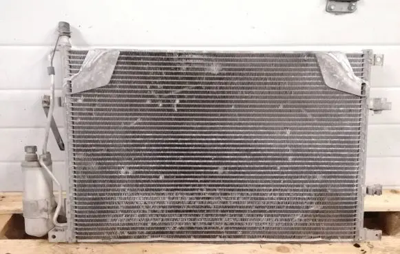 Volvo XC70 A/C cooling radiator (condenser) 31101053 51935 016017