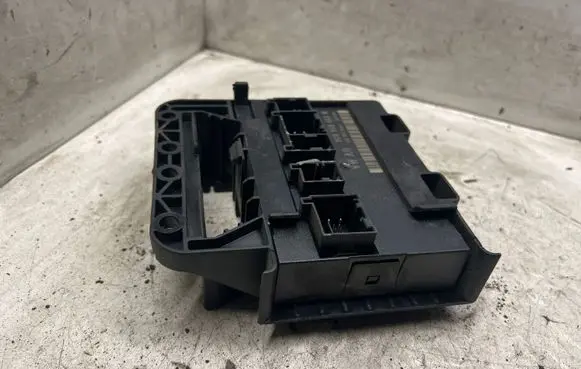 Volkswagen PASSAT B6 Comfort/convenience module 1K1907348A