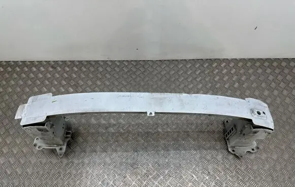 Volvo XC40 Front bumper cross member 32318904