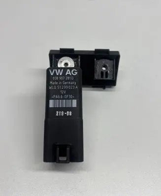 Skoda Superb B6 (3T) Glow plug pre-heat relay 038907281D 51299023