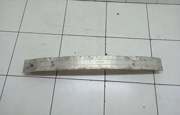 Front bumper cross member