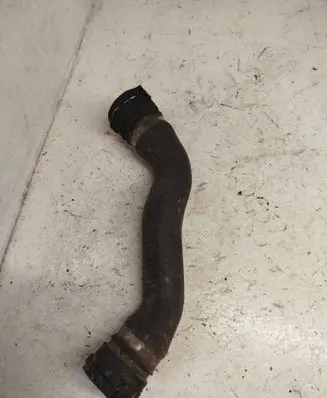 BMW 5 E39 Engine coolant pipe/hose 