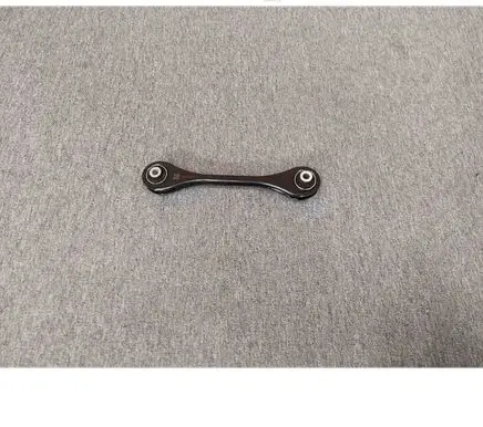 Audi Q3 F3 Rear suspension control arm 5Q0501529E 5Q0501531C