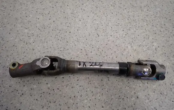 Hyundai ix20 Steering wheel axle 