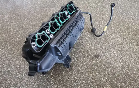 Opel Corsa E Intake manifold