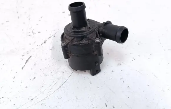 Volkswagen Jetta VI Electric auxiliary coolant/water pump 5Q0121599AN