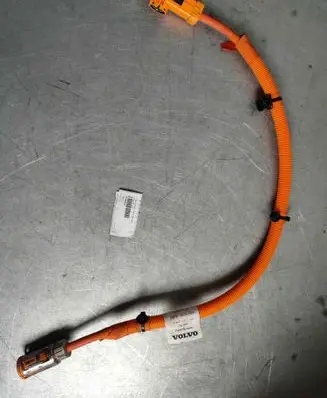 Positive cable (battery)