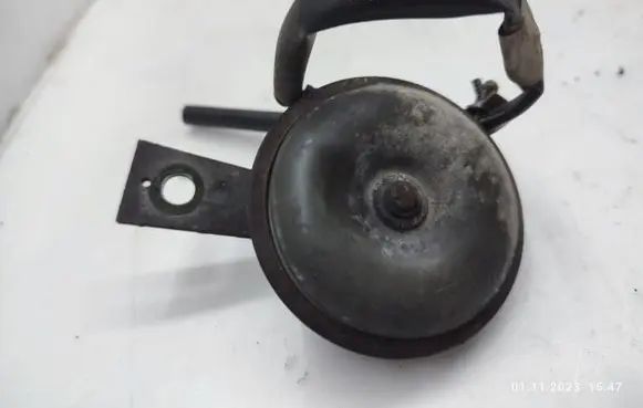 Nissan X-Trail T30 Horn signal