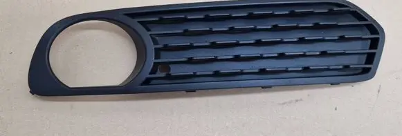 BMW 1 F20 F21 Front bumper lower grill 7245869