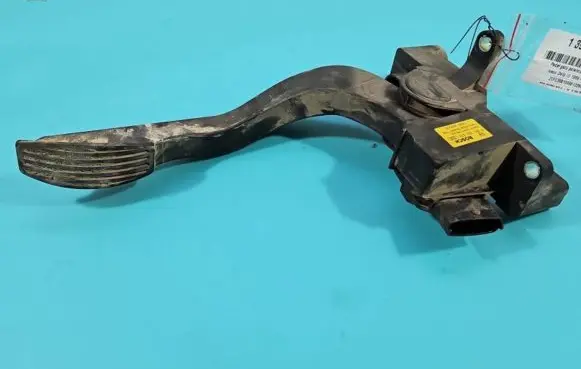 Iveco Daily 3rd gen Accelerator throttle pedal 0281002632 IMPRK1398993