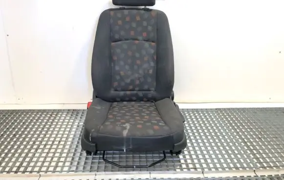 Mercedes-Benz Vito Viano W639 Front driver seat 