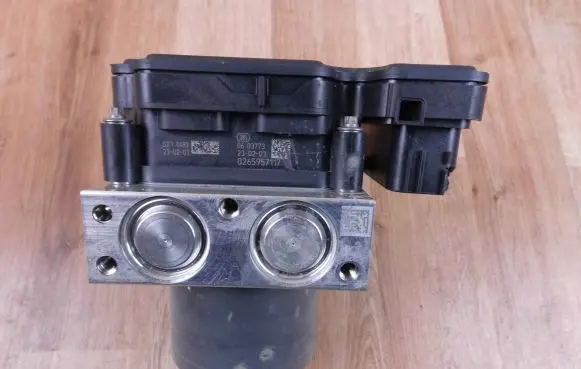 Toyota Corolla E210 E21 ABS Pump 4454002D70 0265957117 0265298208