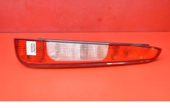 Ford Focus C-MAX Rear/tail lights 3M5113A602AA