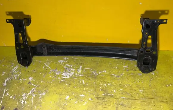 Mini One - Cooper Coupe R56 Front bumper cross member 118KM