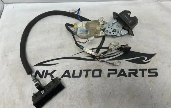 Nissan X-Trail T30 Tailgate/trunk/boot lock/catch/latch 905508H300 0892058A