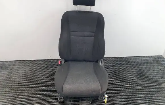 Toyota Avensis T250 Front driver seat 