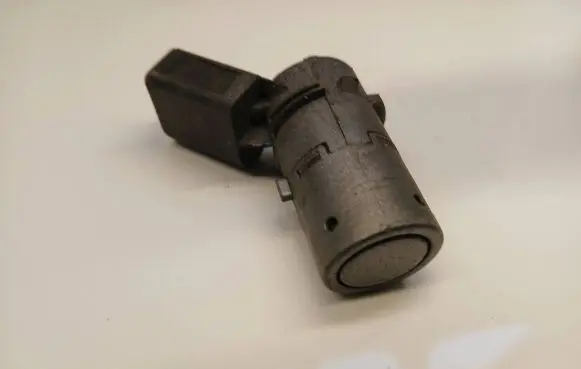 Audi A4 S4 B7 8E 8H Parking PDC sensor 7H0919275D