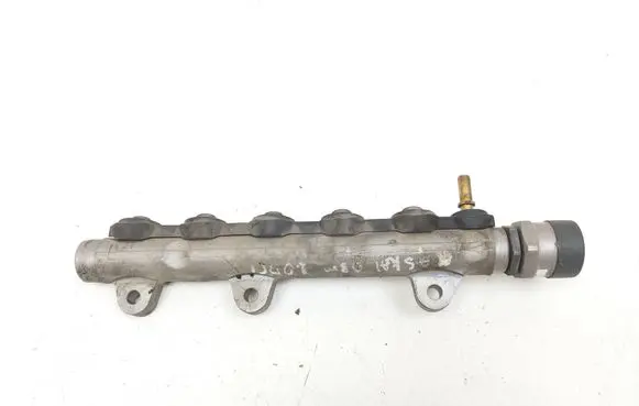 Fuel main line pipe