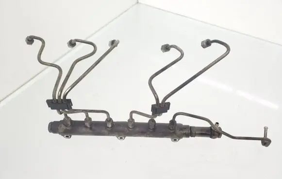 Volvo S60 Fuel main line pipe 0445215010 8658252