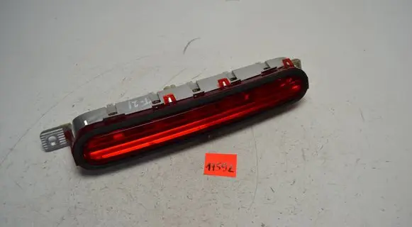 Toyota Corolla Verso AR10 Third/center stoplight 