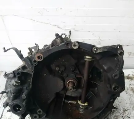 Peugeot Partner Manual 5 speed gearbox 20te49