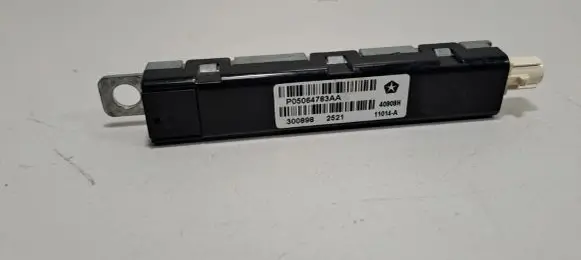 Lancia Thema Aerial antenna amplifier P05064783AA