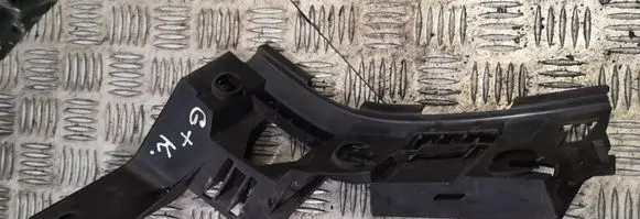 Volkswagen Golf Plus Rear bumper mounting bracket 5m0807393a