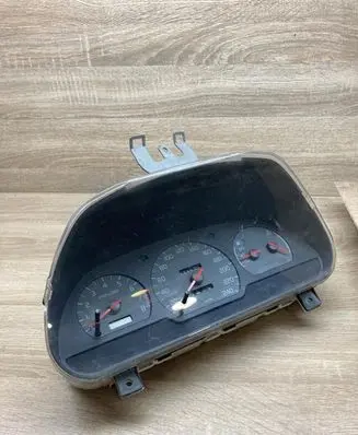 Volvo S40, V40 Speedometer (instrument cluster) 30813197