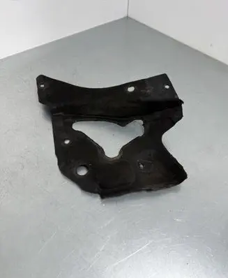 BMW X5 F15 Heat shield in engine bay 160672