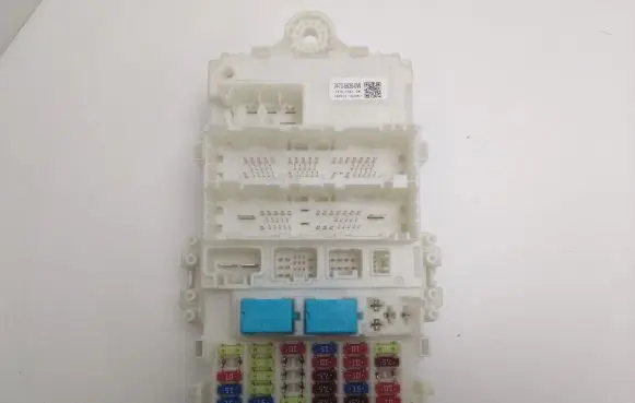 Honda Jazz Fuse module 747056360W