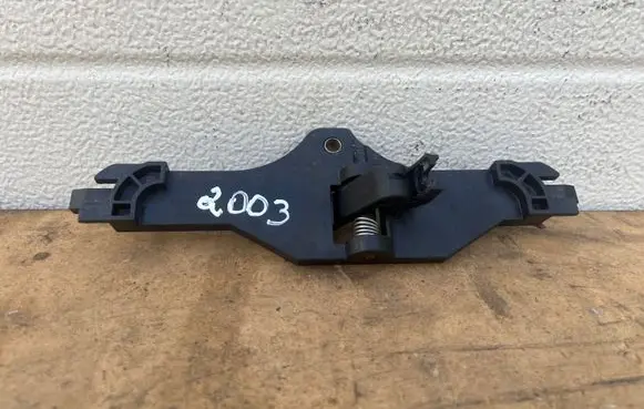 Mercedes-Benz E W211 Rear door interior handle A2117600008