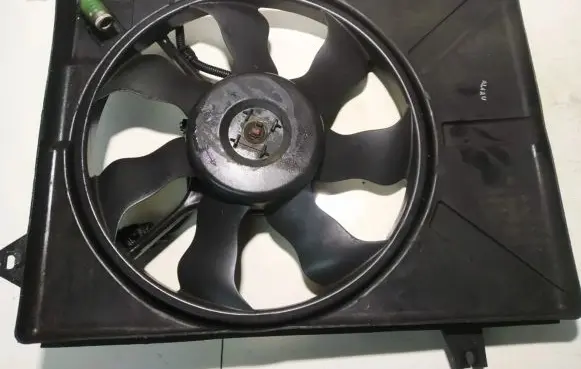 Hyundai Getz Radiator cooling fan shroud al4a0