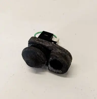 Nissan Note (E11) Front door sensor