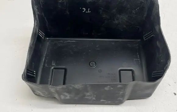 Volkswagen Transporter - Caravelle T6 Battery box tray 7E2915430 A9065842138