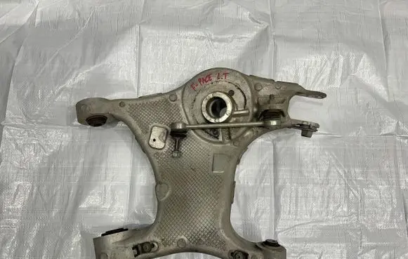 Jaguar F-Pace Rear control arm HK83-5B531-AF