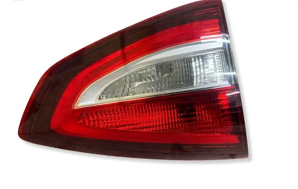 Ford C-MAX II Rear/tail lights F1CB13A603BE