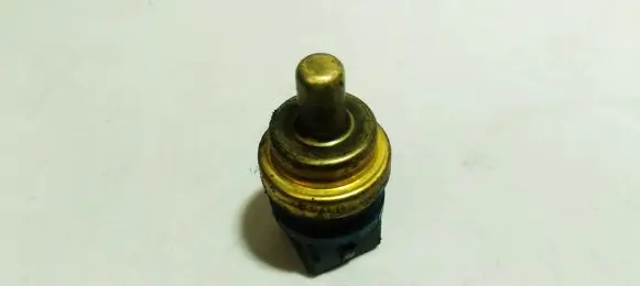 Coolant temperature sensor