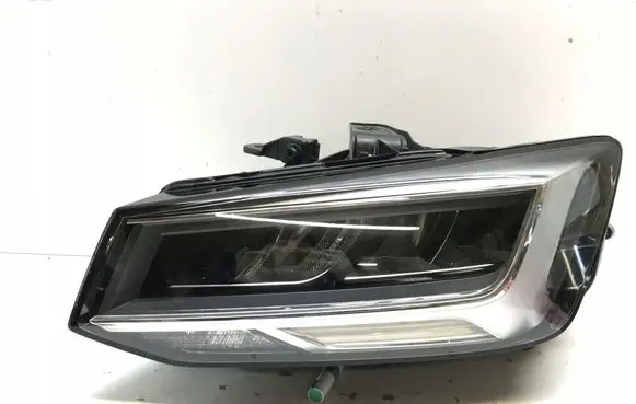 Audi Q2 - Headlight/headlamp 81A941011